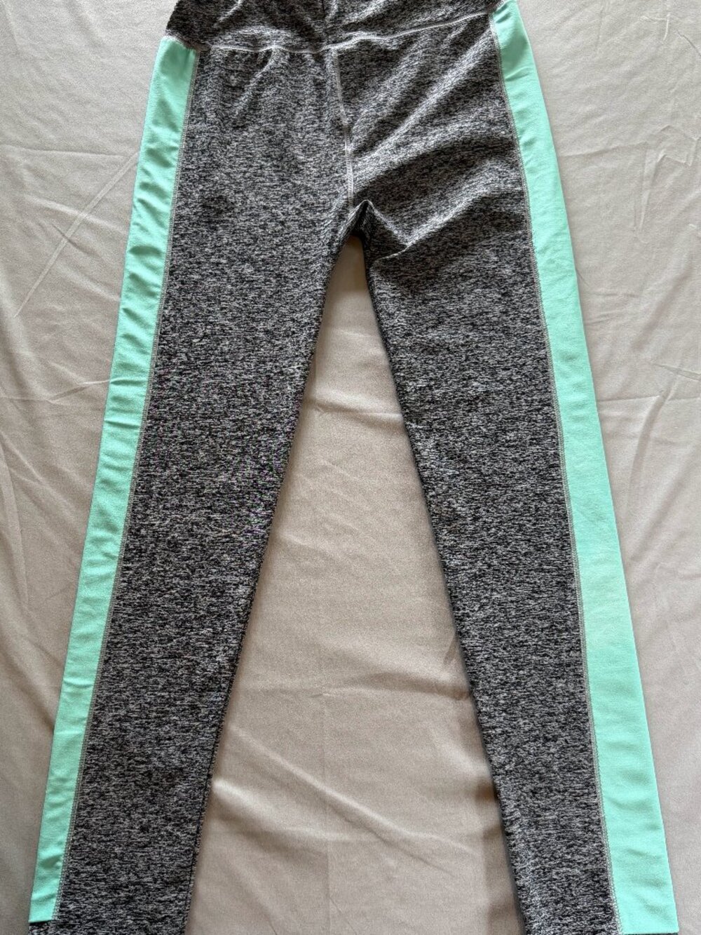 Unbranded Women's Leggings Gray and Teal XL (Flawed)